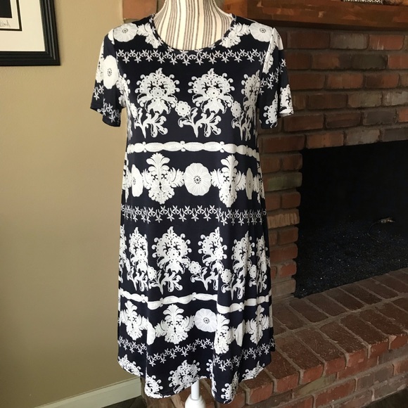 Show Me Your MuMu Dresses & Skirts - Show Me Your MuMu Em Mini Navy Blue Floral Dress M